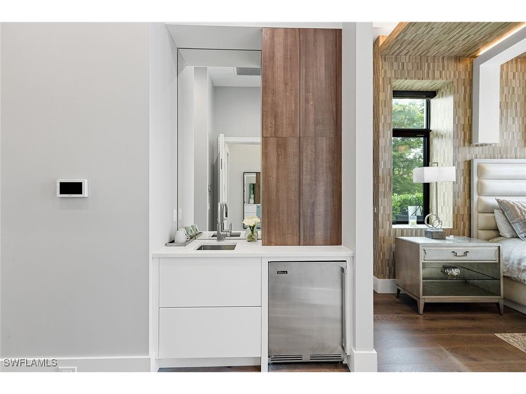 607 Myrtle Road Naples FL 34108 225075924 image27