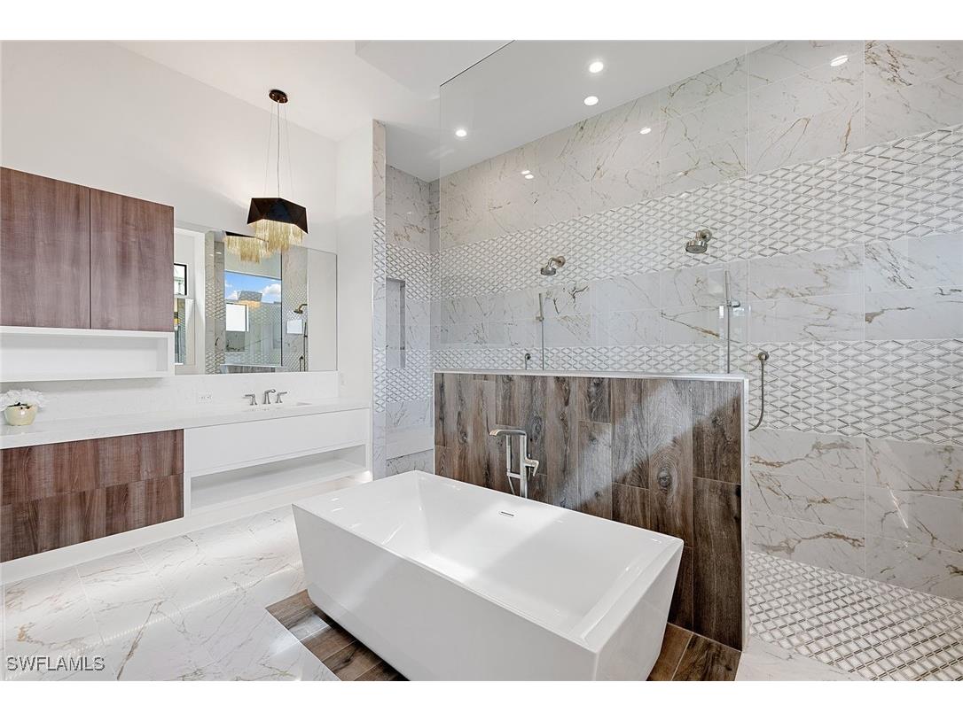 607 Myrtle Road Naples FL 34108 225075924 image31