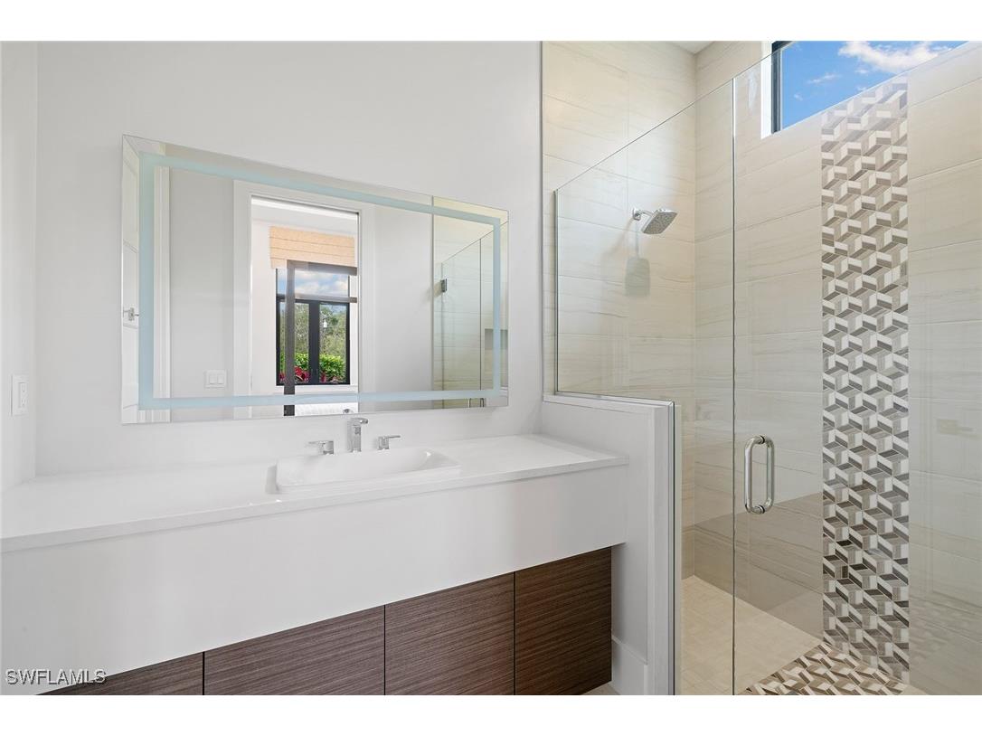 607 Myrtle Road Naples FL 34108 225075924 image39