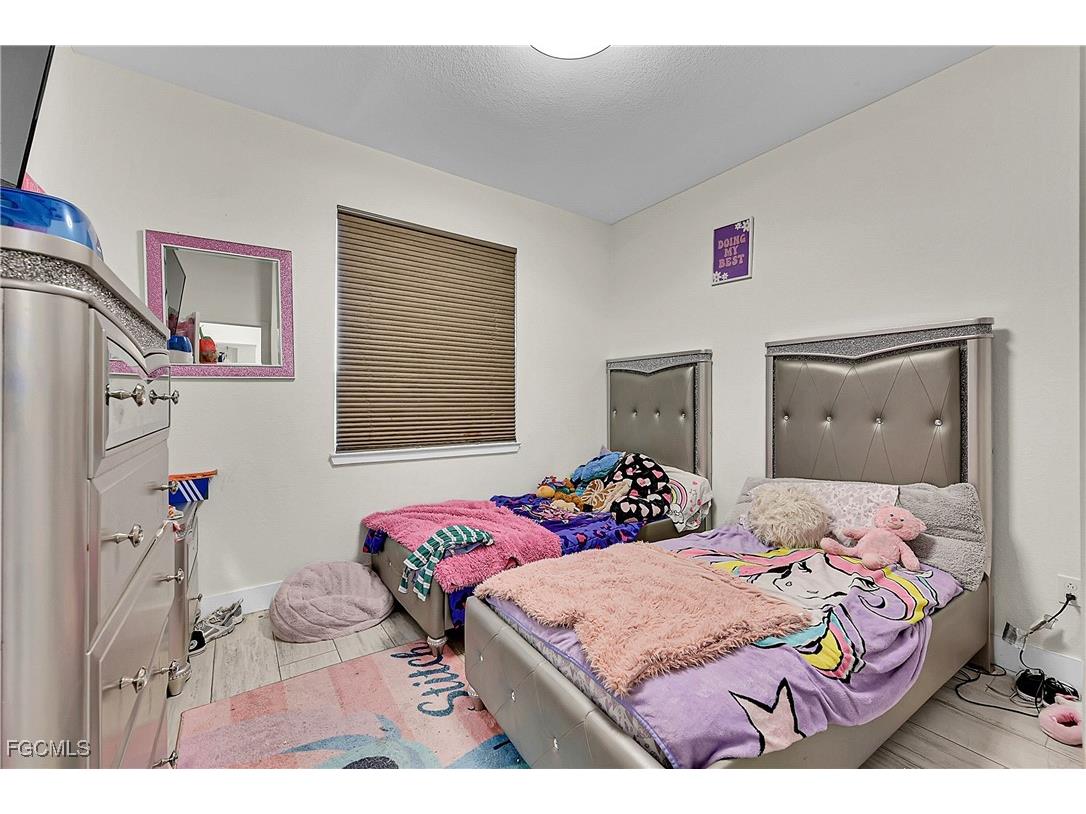 607 NW 16th Place Cape Coral FL 33993 2025020142 image10