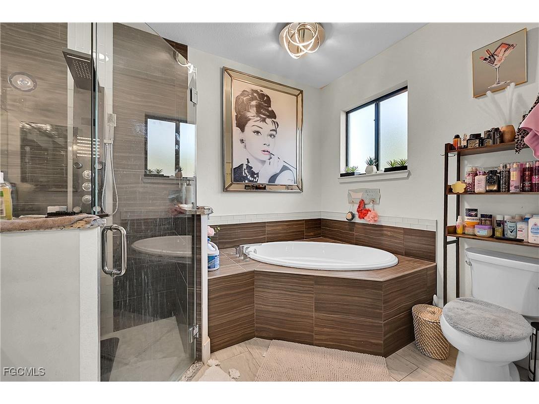 607 NW 16th Place Cape Coral FL 33993 2025020142 image14