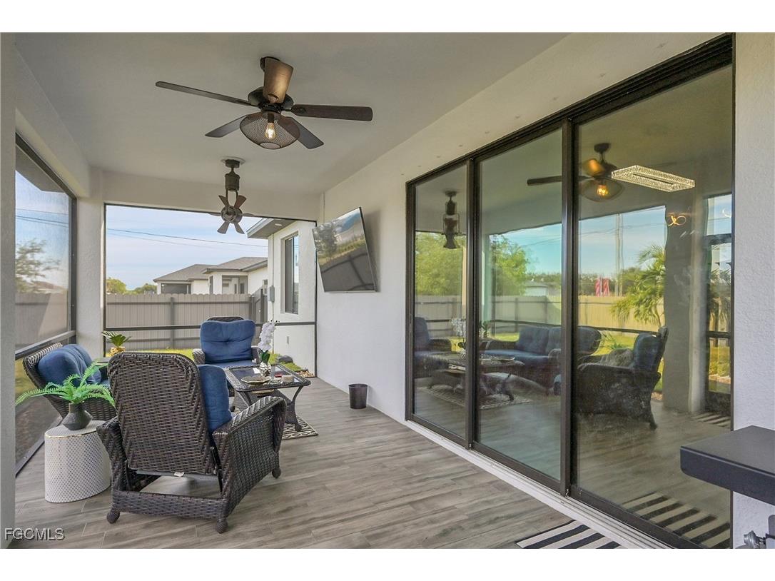 607 NW 16th Place Cape Coral FL 33993 2025020142 image18