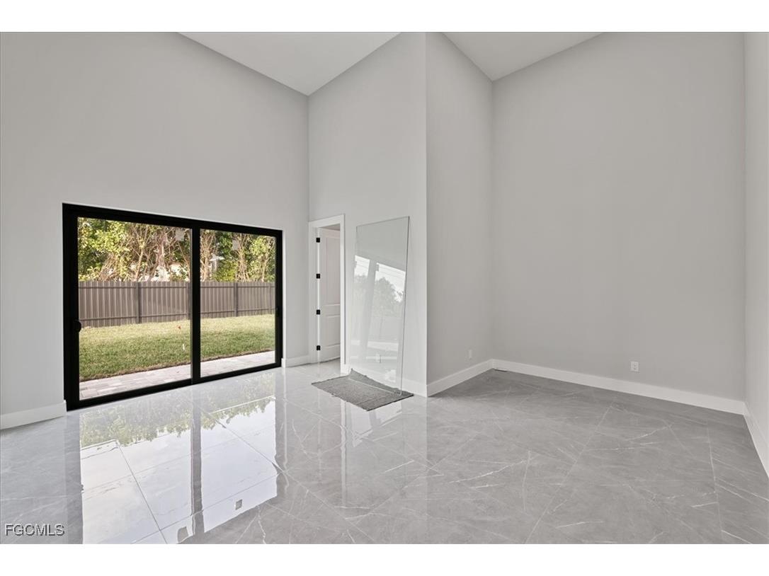 607 NW 7th Street Cape Coral FL 33993 2025025351 image23