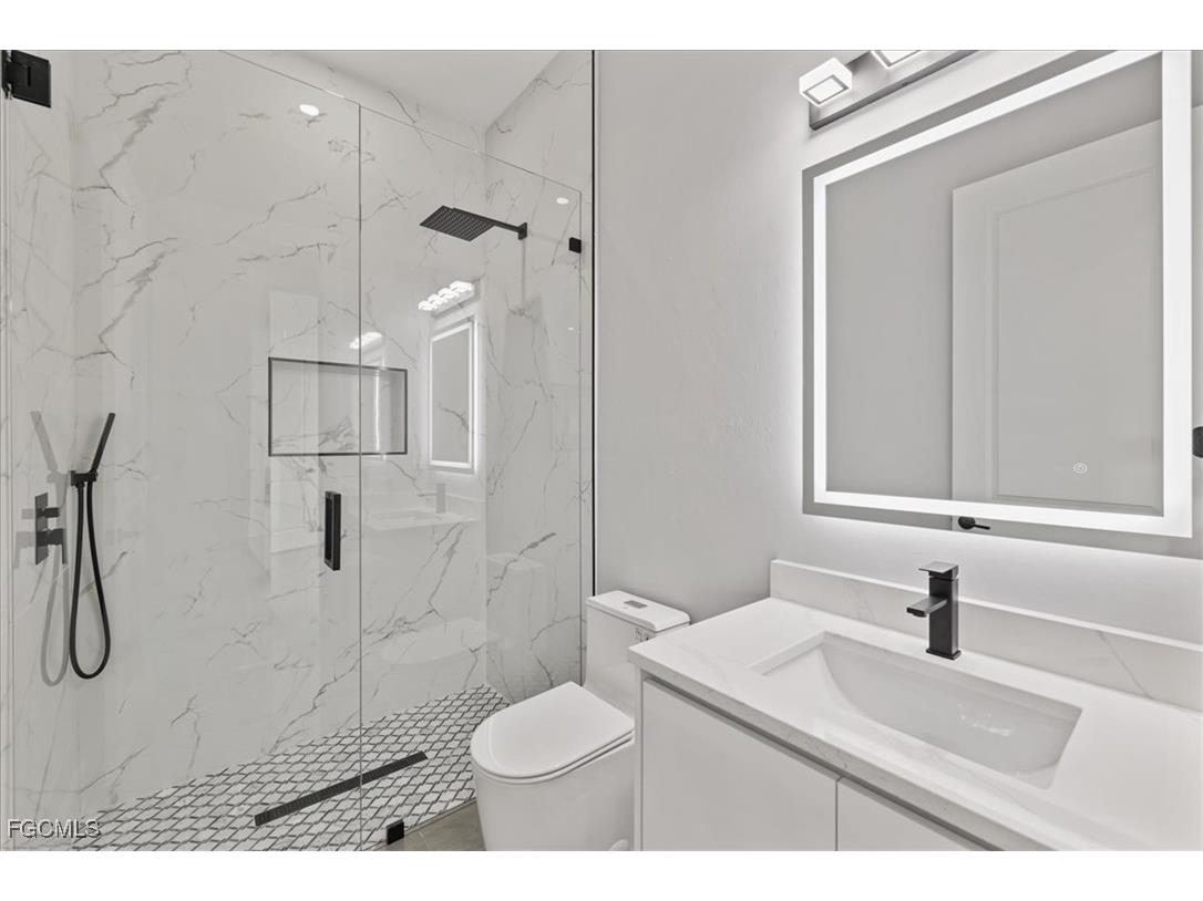 607 NW 7th Street Cape Coral FL 33993 2025025351 image27