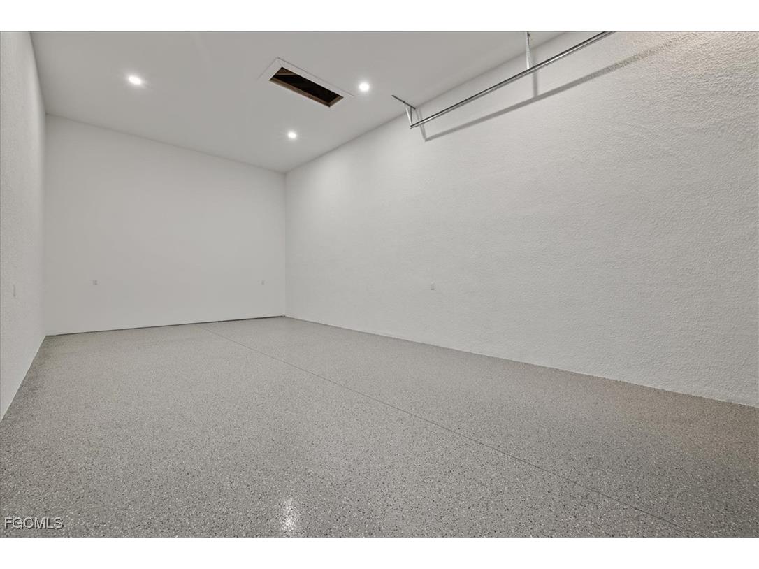 607 NW 7th Street Cape Coral FL 33993 2025025351 image32