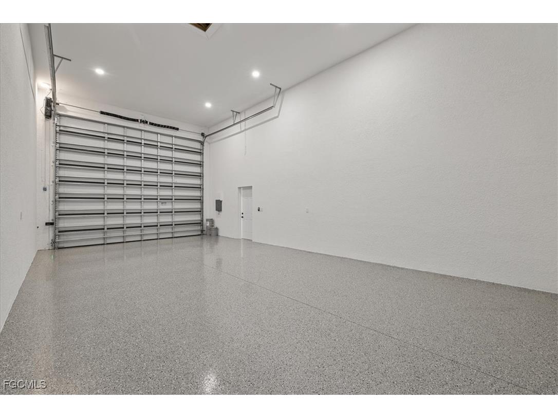 607 NW 7th Street Cape Coral FL 33993 2025025351 image38