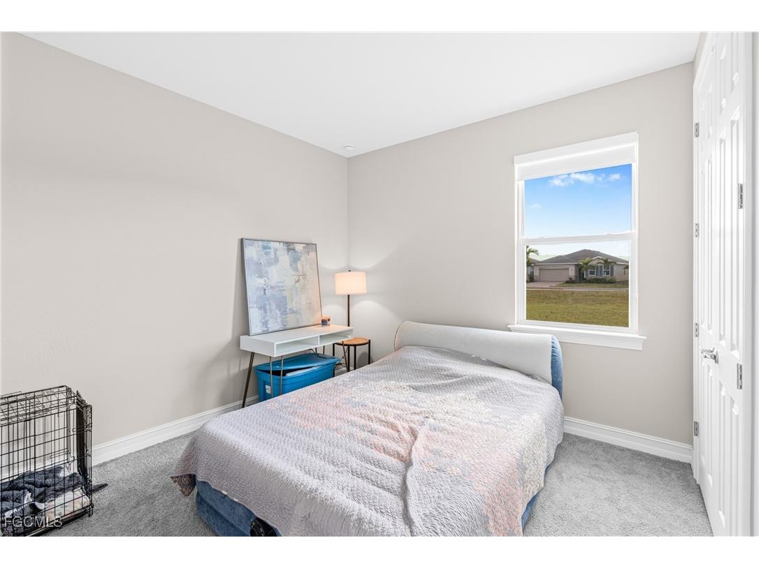 607 Parkshore Lake Avenue Cape Coral FL 33993 2025018778 image12