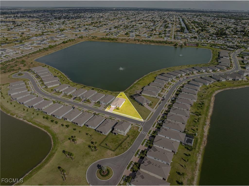 607 Parkshore Lake Avenue Cape Coral FL 33993 2025018778 image24