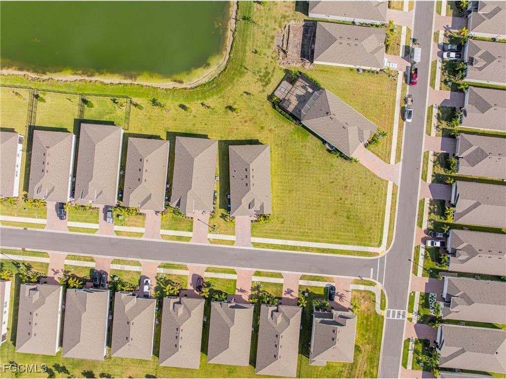 607 Parkshore Lake Avenue Cape Coral FL 33993 2025018778 image30