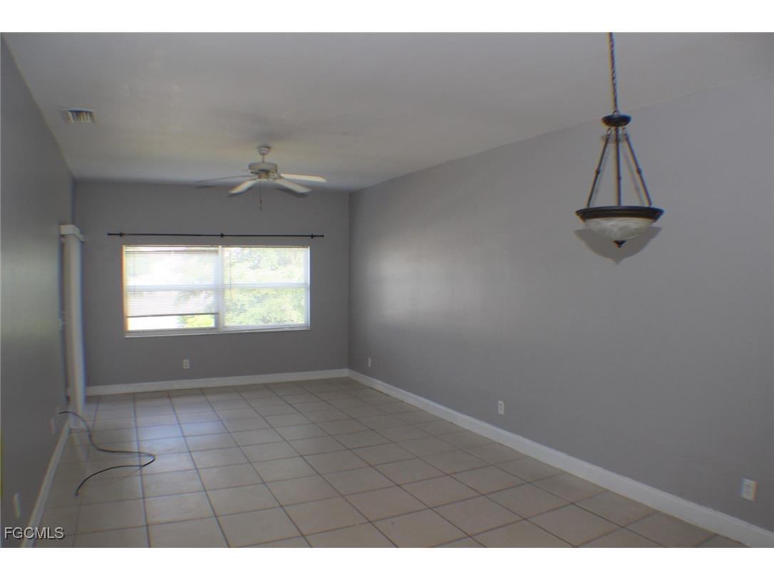 607 SE 13th Place #203 Cape Coral FL 33990 2025019076 image9