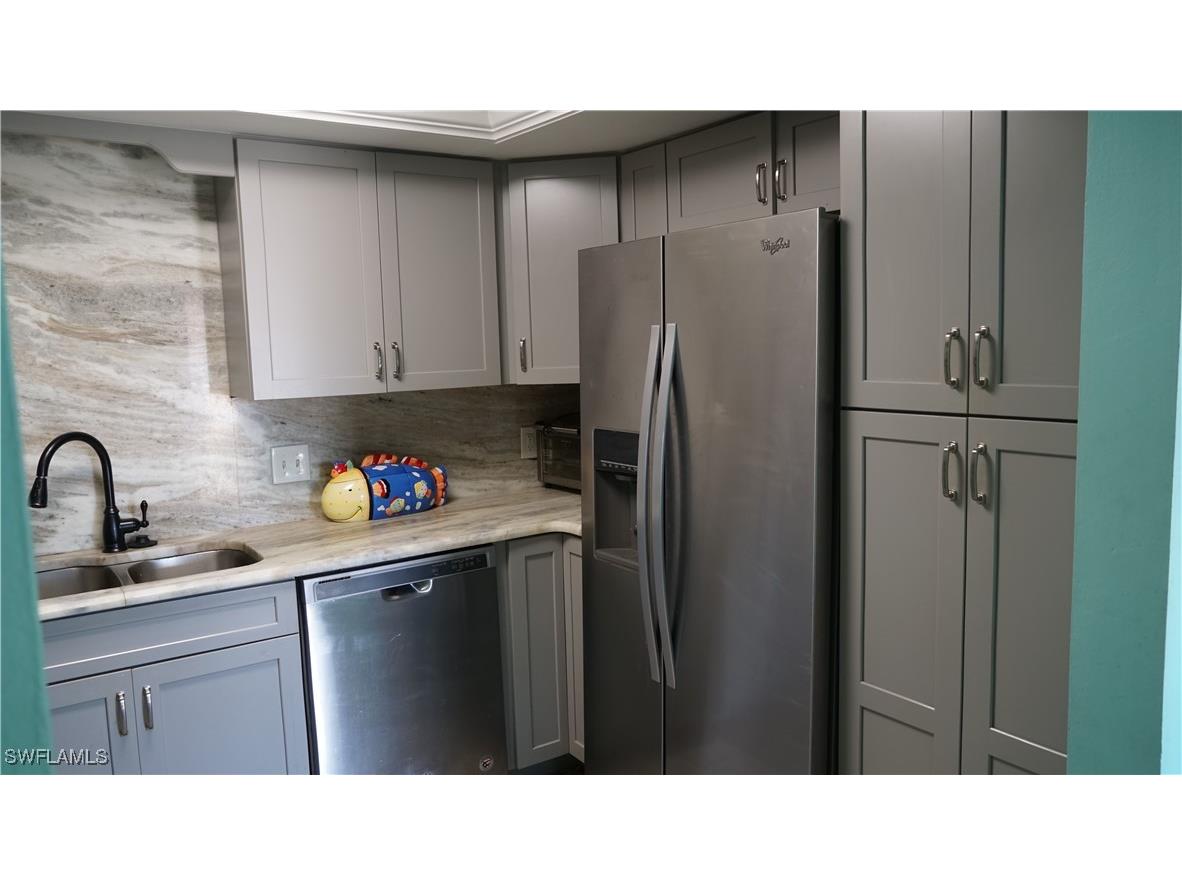 607 SE 47th Street #3 Cape Coral FL 33904 226002468 image4