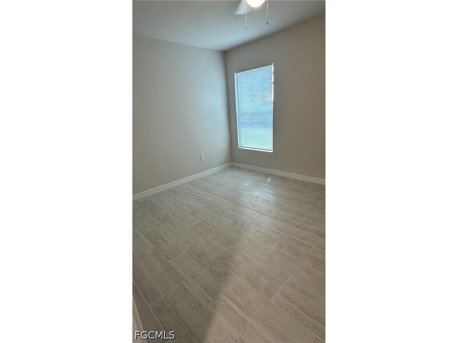 607 SE 7th Street Cape Coral FL 33990 2026019460 image12