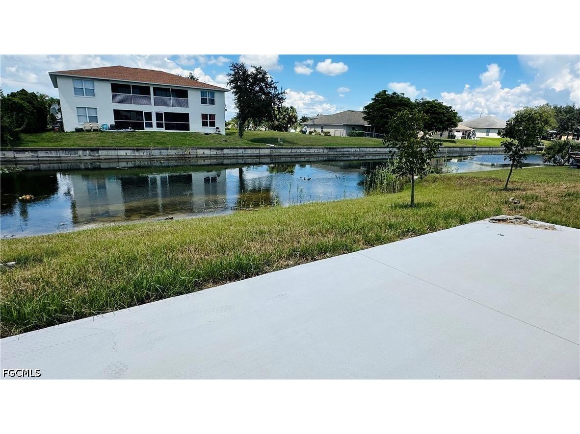 607 SE 7th Street Cape Coral FL 33990 2026019460 image18
