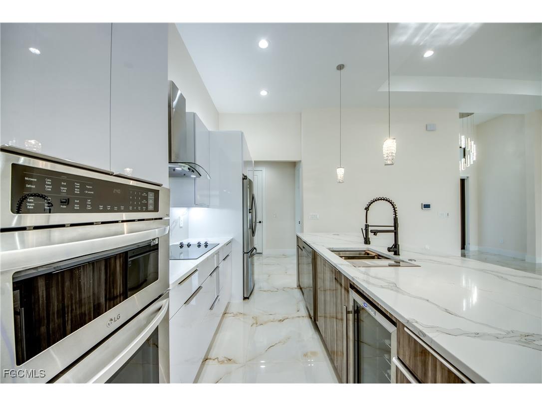 607 SW 18th Court Cape Coral FL 33991 2025007710 image13