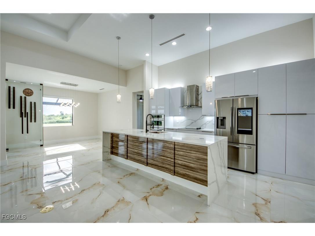 607 SW 18th Court Cape Coral FL 33991 2025007710 image18