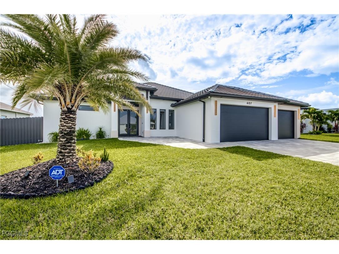 607 SW 18th Court Cape Coral FL 33991 2025007710 image2