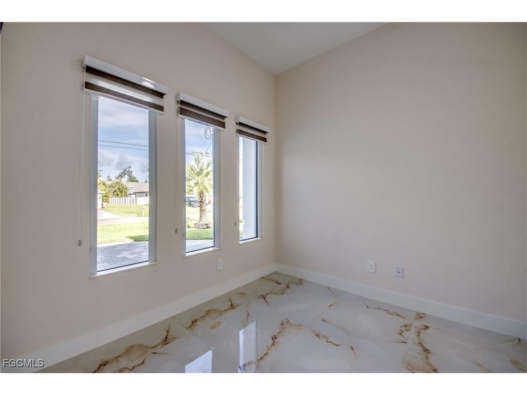 607 SW 18th Court Cape Coral FL 33991 2025007710 image20