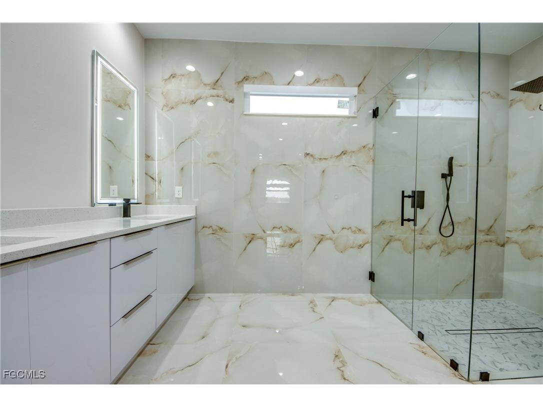 607 SW 18th Court Cape Coral FL 33991 2025007710 image26