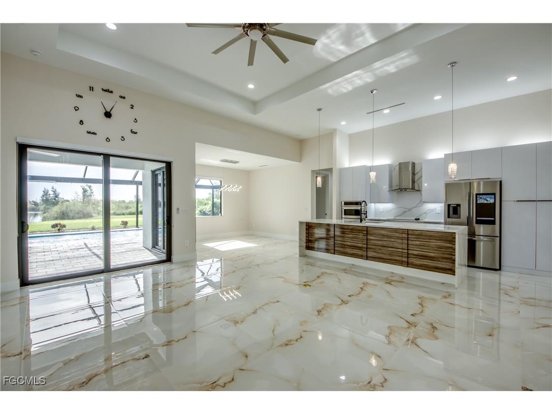 607 SW 18th Court Cape Coral FL 33991 2025007710 image6