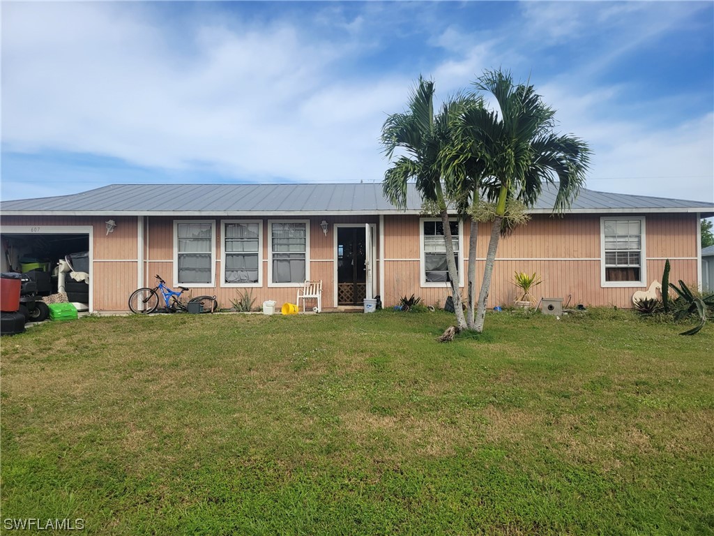 607 SW 25th Lane Cape Coral FL 33914 223095812 image1