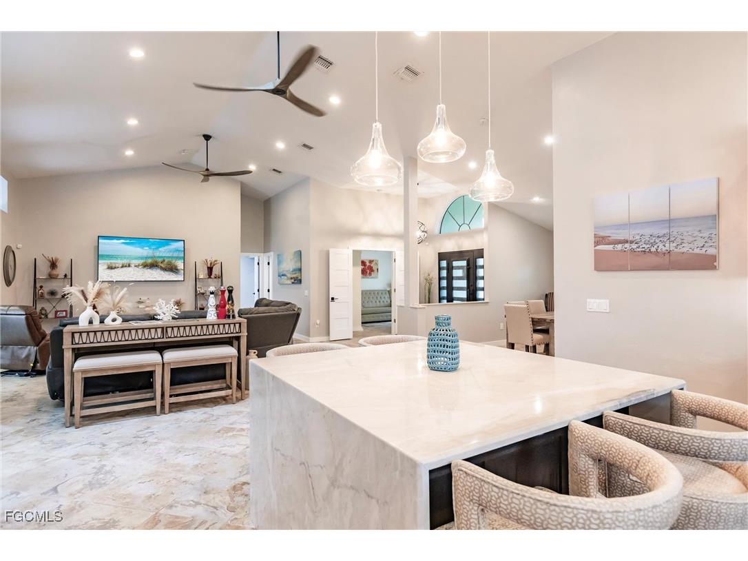 607 SW 57th Street Cape Coral FL 33914 2025024118 image15