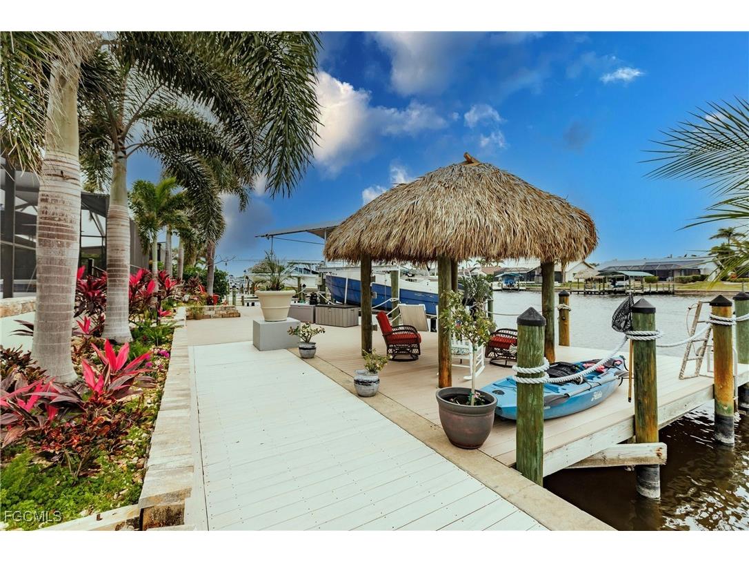 607 SW 57th Street Cape Coral FL 33914 2025024118 image44