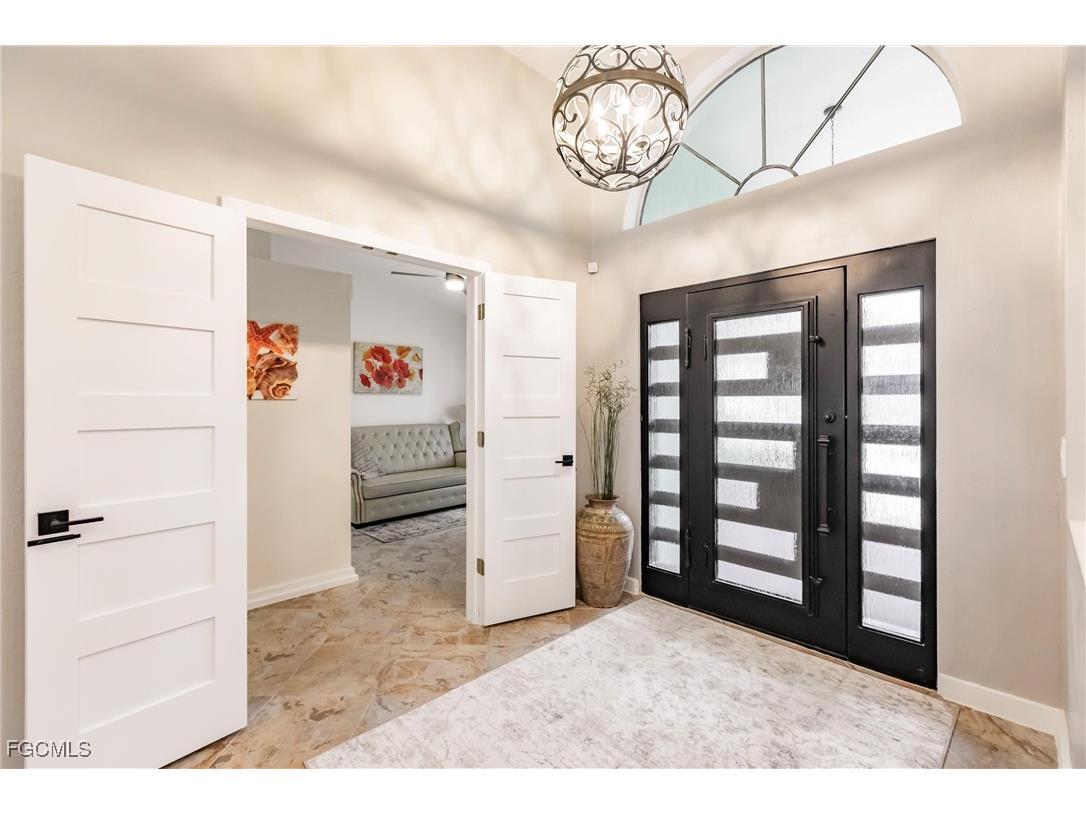 607 SW 57th Street Cape Coral FL 33914 2025024118 image5