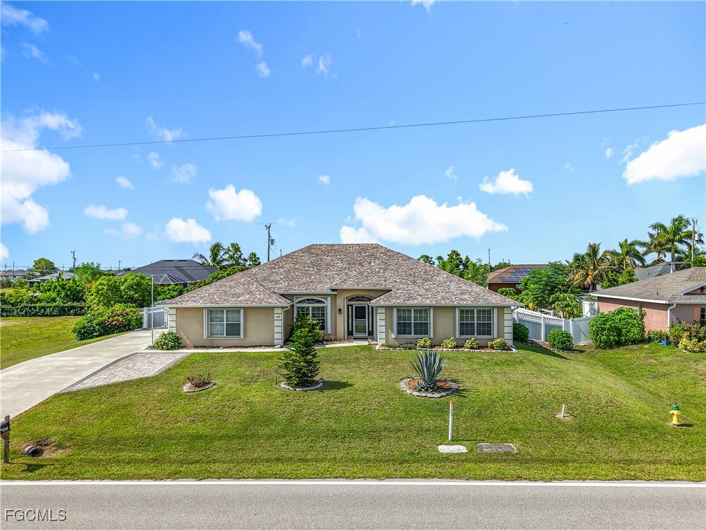 607 Tropicana Parkway W Cape Coral FL 33993 2025003838 image1