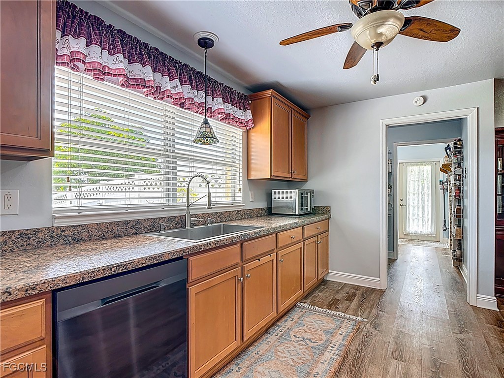 607 Tropicana Parkway W Cape Coral FL 33993 2025003838 image17