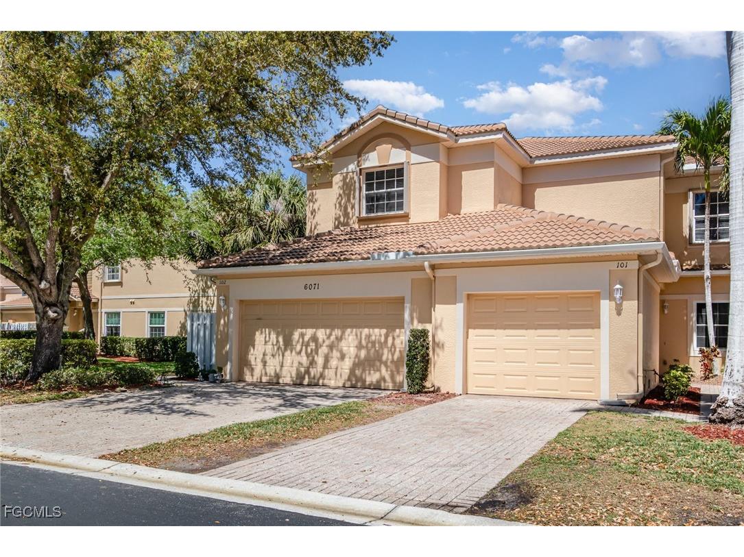 6071 Jonathans Bay Circle #101 Fort Myers FL 33908 2025022736 image2