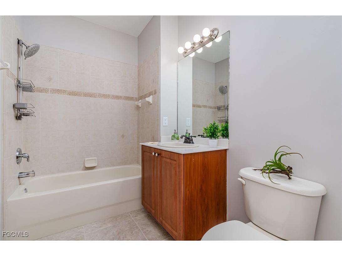 6071 Jonathans Bay Circle #101 Fort Myers FL 33908 2025022736 image23