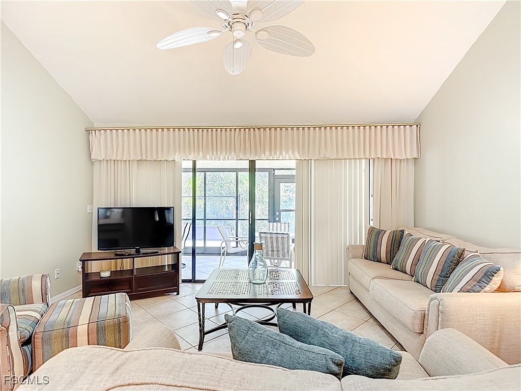 6072 Forest Villas Circle Fort Myers FL 33908 2026005546 image10