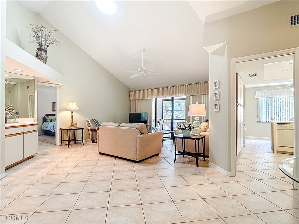 6072 Forest Villas Circle Fort Myers FL 33908 2026005546 image8