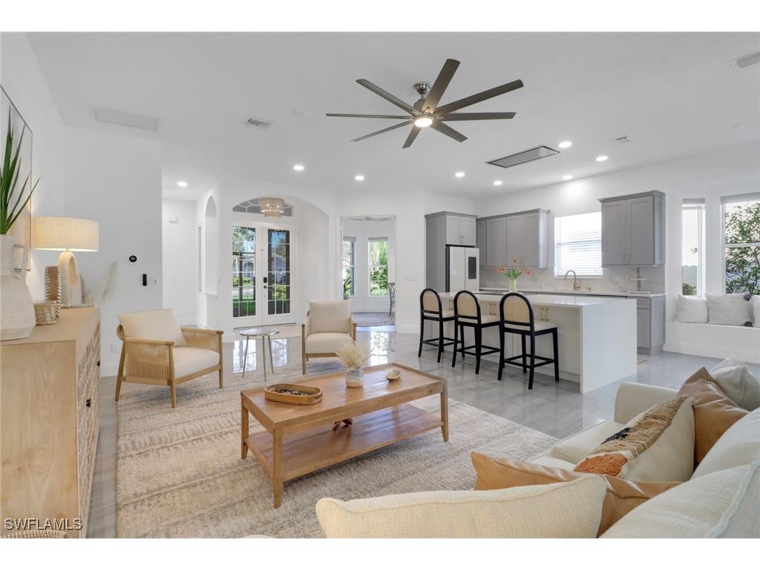 6072 Highwood Park Court Naples FL 34110 225017014 image1