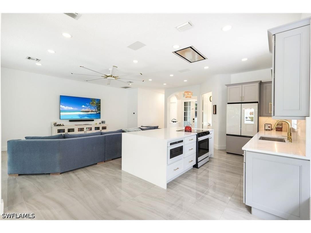  Naples FL 34110 226017728 image14