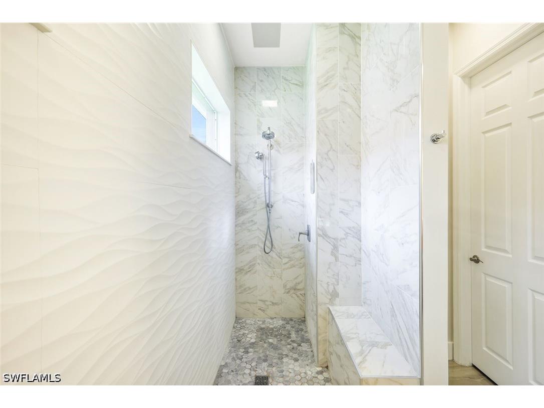  Naples FL 34110 226017728 image20