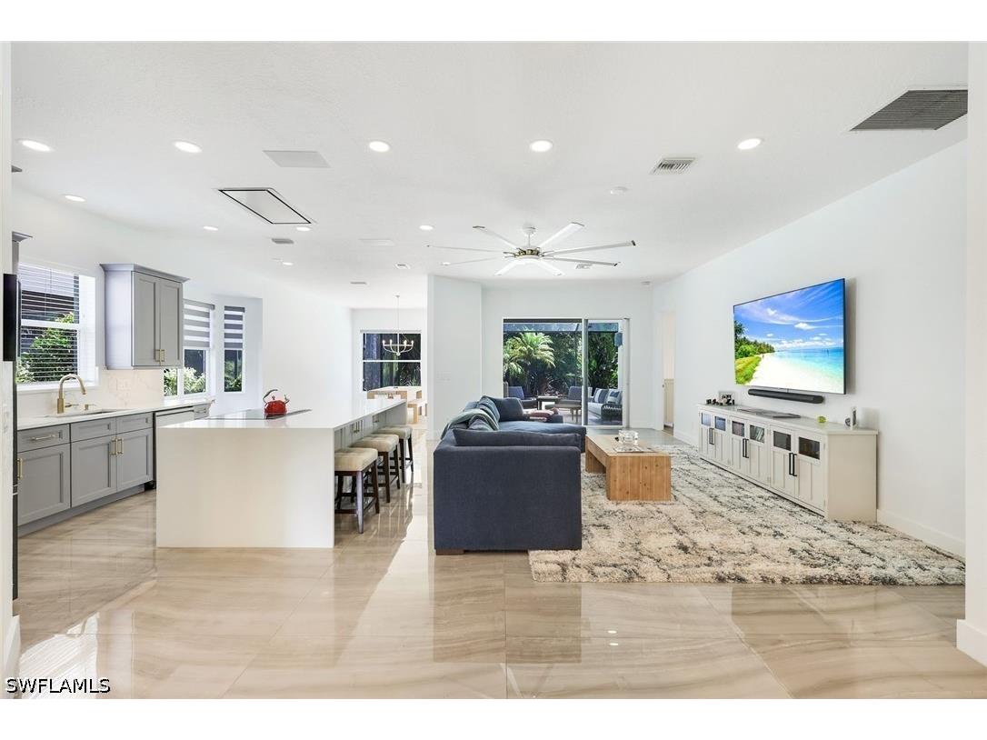  Naples FL 34110 226017728 image3