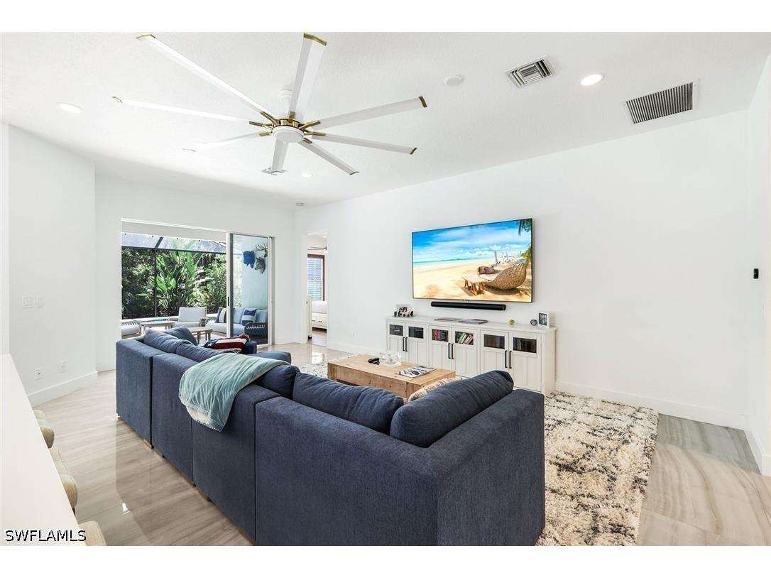  Naples FL 34110 226017728 image4