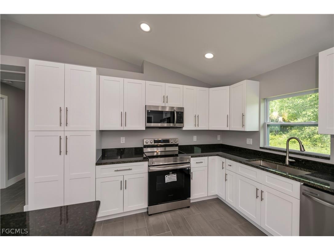 6073 Kumquat Circle Labelle FL 33935 2026008550 image33