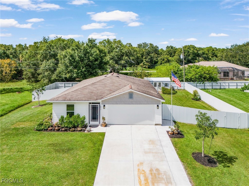 6073 Latimer Avenue Fort Myers FL 33905 2025012625 image1
