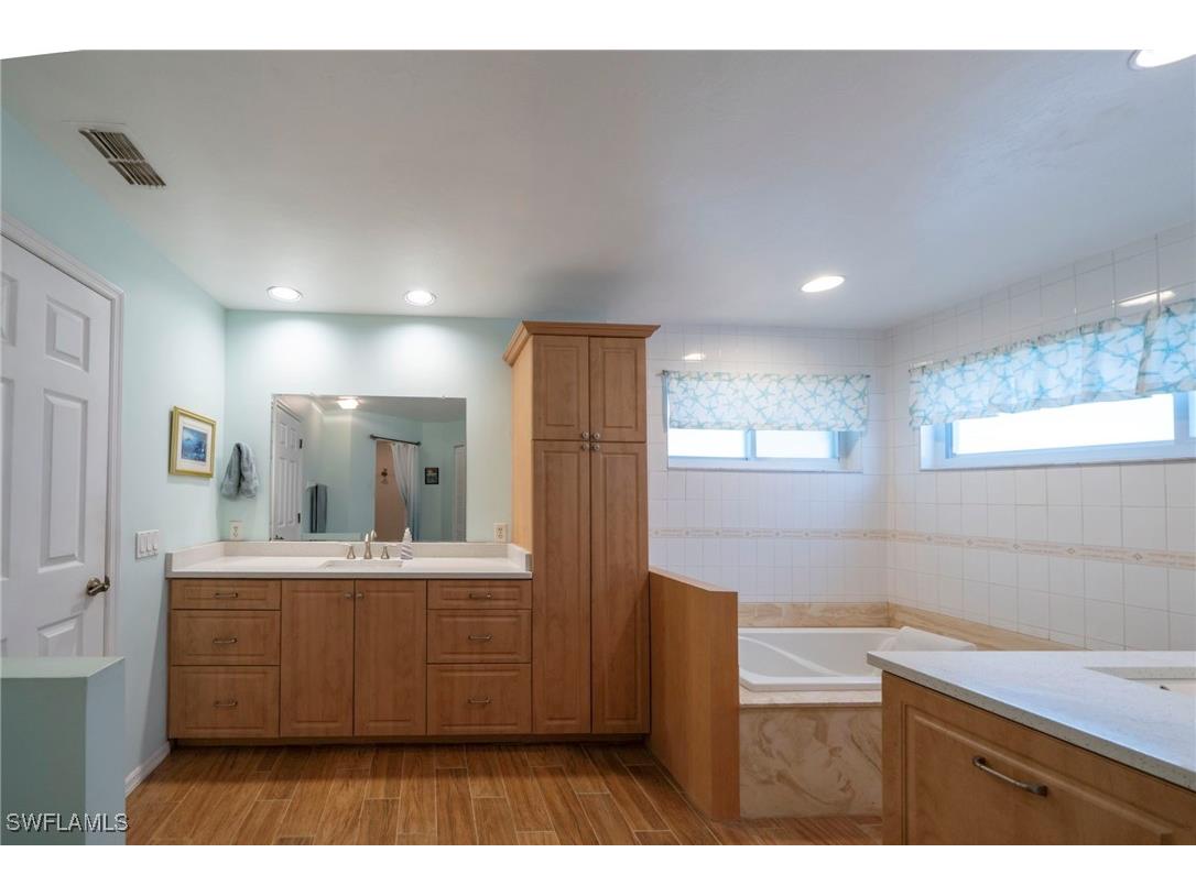 6075 Island Park Court Fort Myers FL 33908 225066687 image15