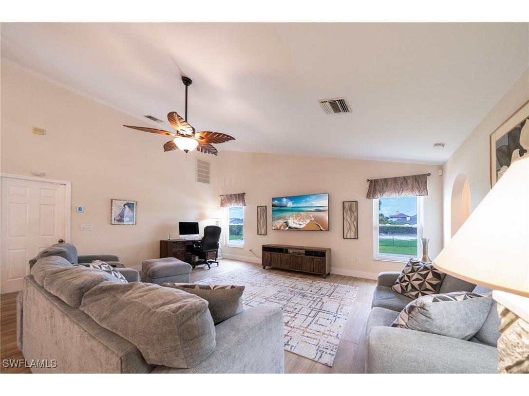 6075 Island Park Court Fort Myers FL 33908 225066687 image8