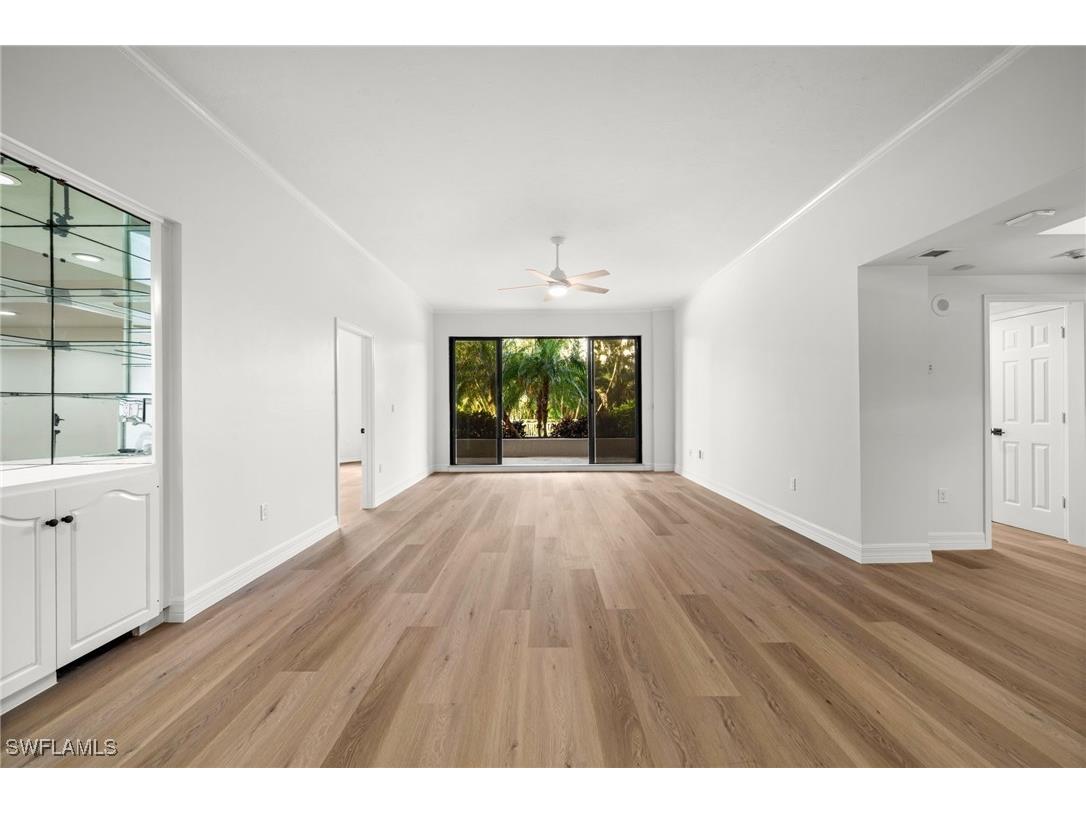 6075 Pelican Bay Boulevard #104 Naples FL 34108 225082391 image11