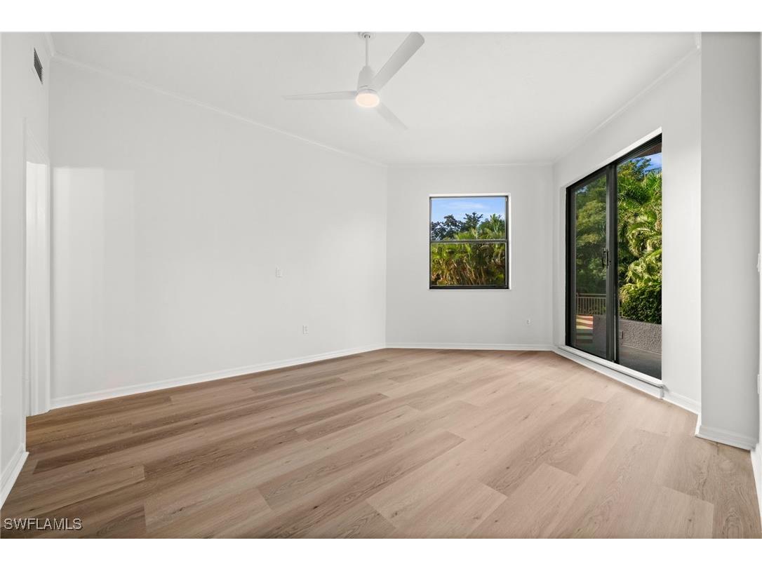 6075 Pelican Bay Boulevard #104 Naples FL 34108 225082391 image26