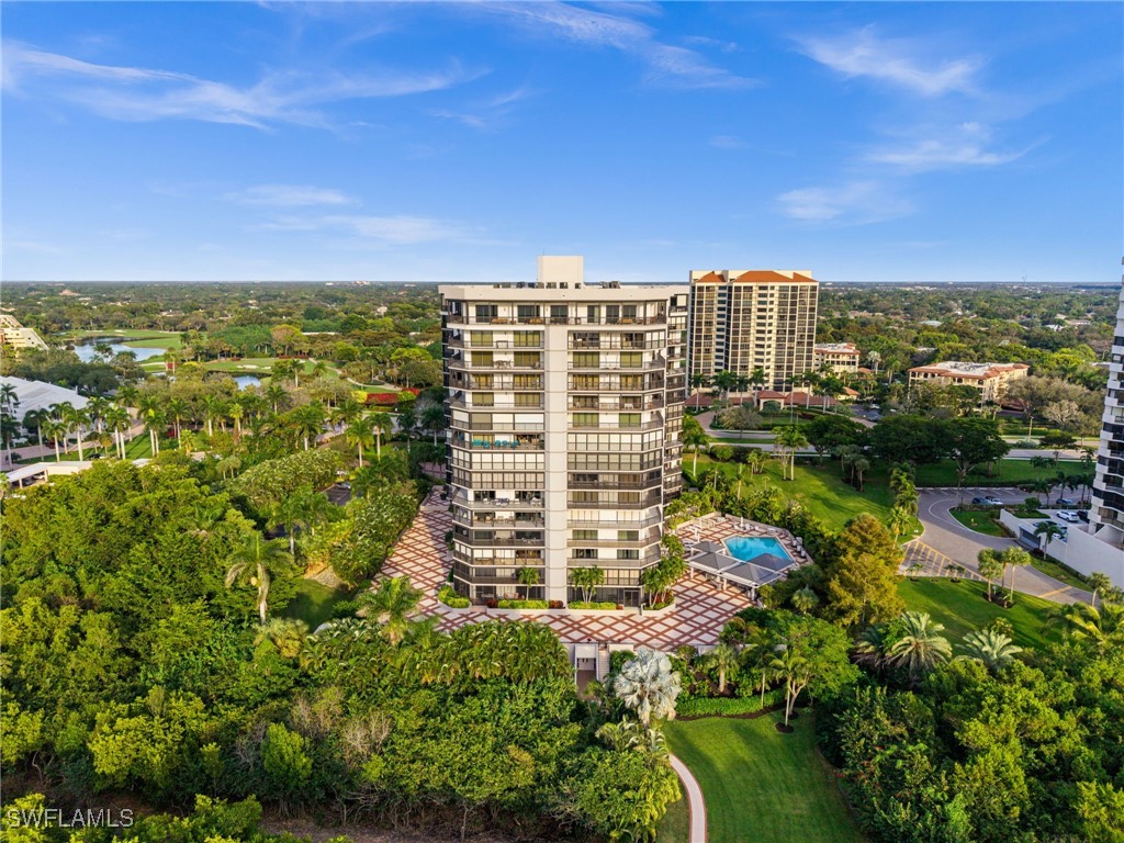 6075 Pelican Bay Boulevard #104 Naples FL 34108 225082391 image4
