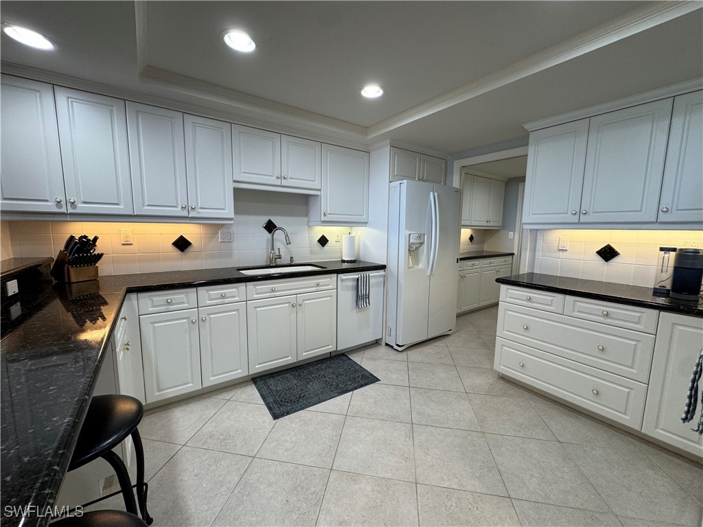 6075 Pelican Bay Boulevard #1101 Naples FL 34108 225051883 image9