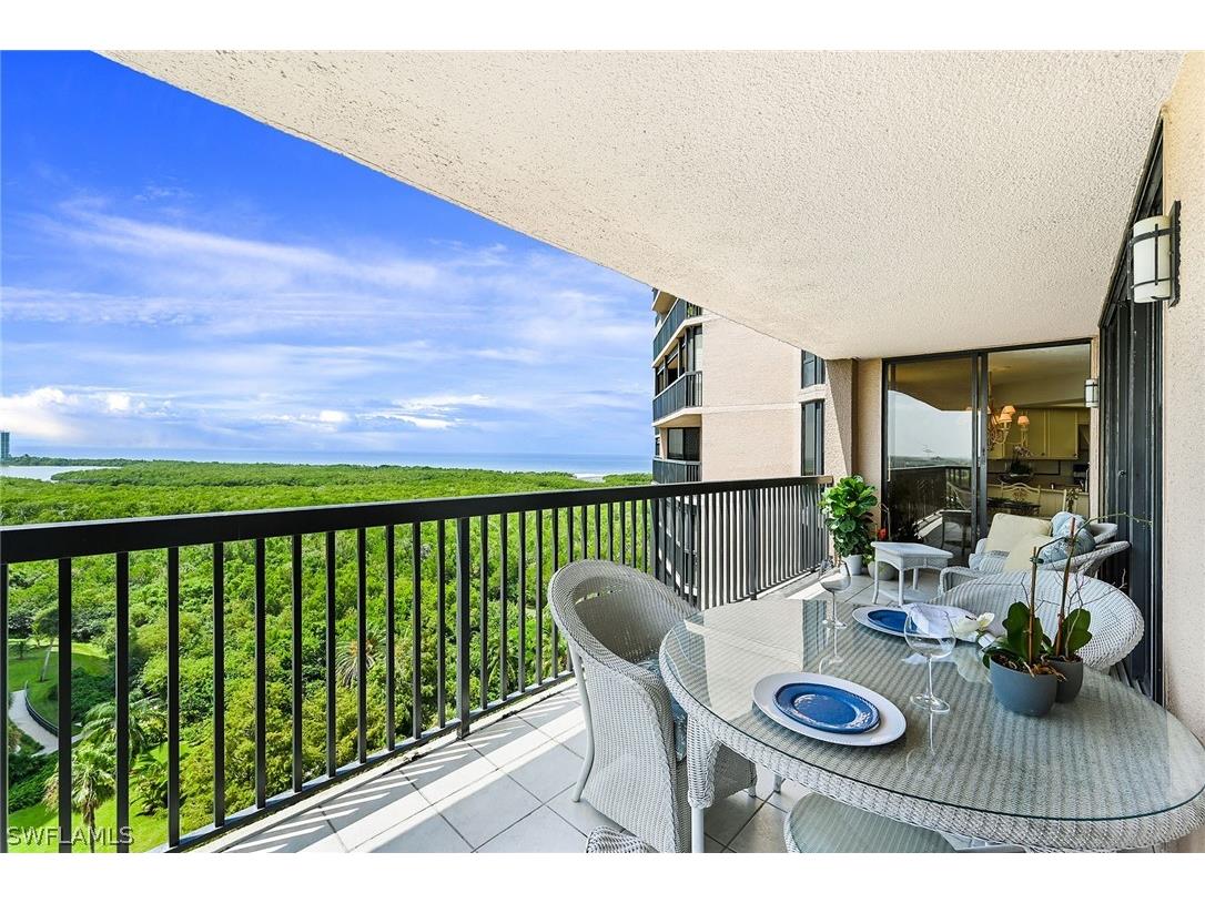 6075 Pelican Bay Boulevard #1105 Naples FL 34108 226010520 image1