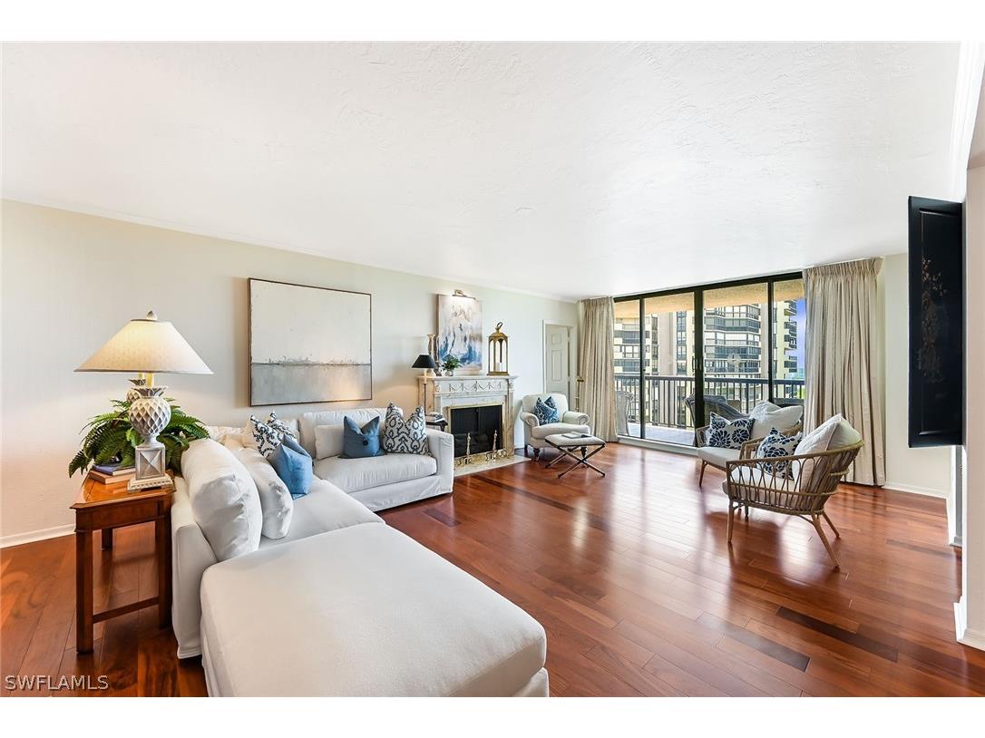6075 Pelican Bay Boulevard #1105 Naples FL 34108 226010520 image2