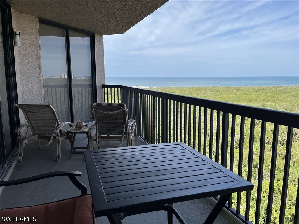 6075 Pelican Bay Boulevard #1204 Naples FL 34108 226021244 image1