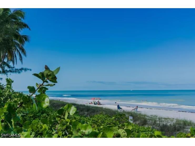 6075 Pelican Bay Boulevard #1204 Naples FL 34108 226021246 image4